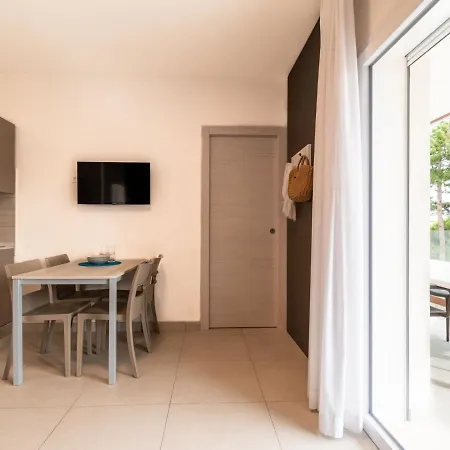 Iris Suite-1 By Interhome Bibione